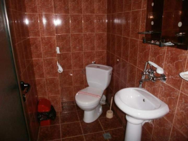 Хотел Механа Воденицата Zlatkov Chiflik Zewnętrze zdjęcie